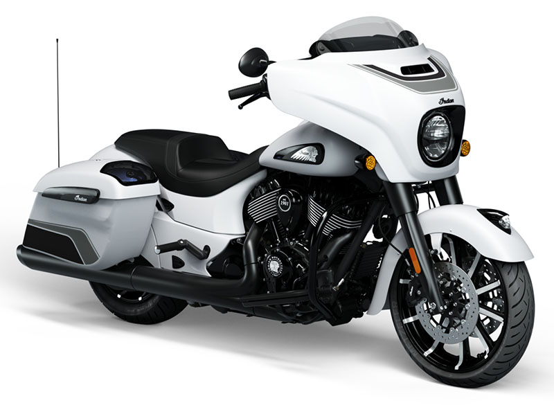 2024 Indian Motorcycle Chieftain® Dark Horse® with PowerBand Audio Package in Jacksonville, Arkansas - Photo 3