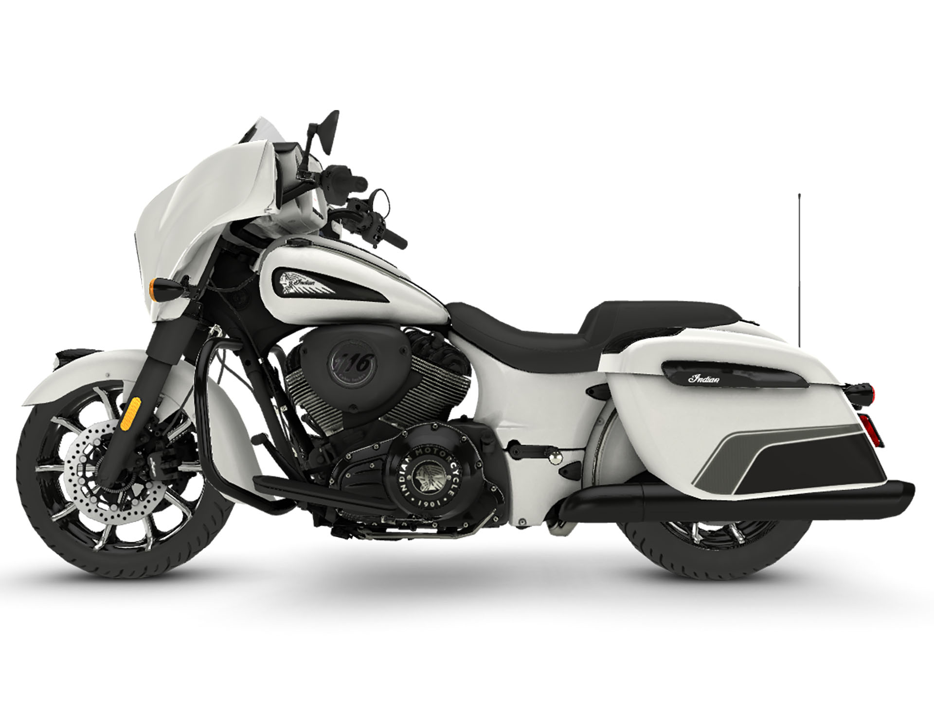 2024 Indian Motorcycle Chieftain® Dark Horse® with PowerBand Audio Package in Jacksonville, Arkansas - Photo 2