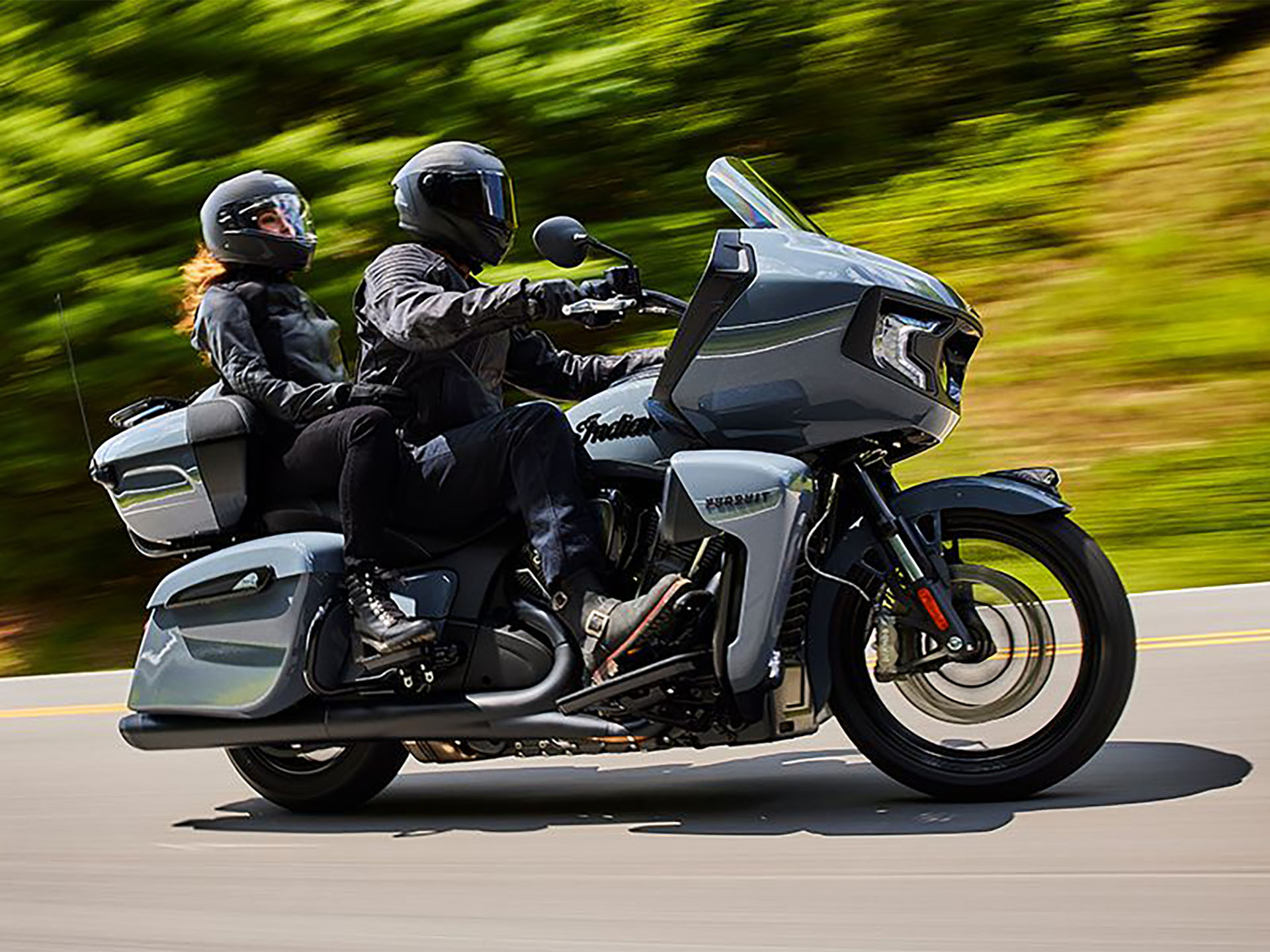 2024 Indian Motorcycle Pursuit® Dark Horse® with PowerBand Audio Package in Lafayette, Indiana - Photo 18
