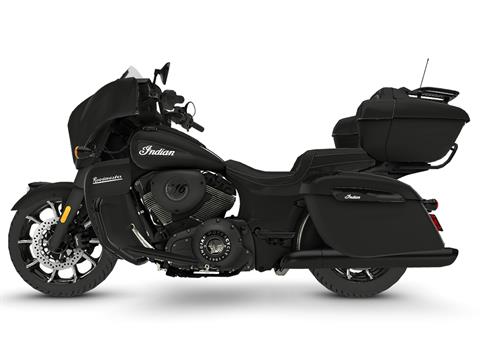 2024 Indian Motorcycle Roadmaster® Dark Horse® with PowerBand Audio Package in Manchester, New Hampshire - Photo 2