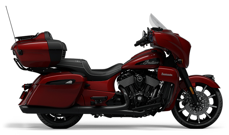 2024 Indian Motorcycle Roadmaster® Dark Horse® with PowerBand Audio Package in Columbia, Missouri - Photo 1