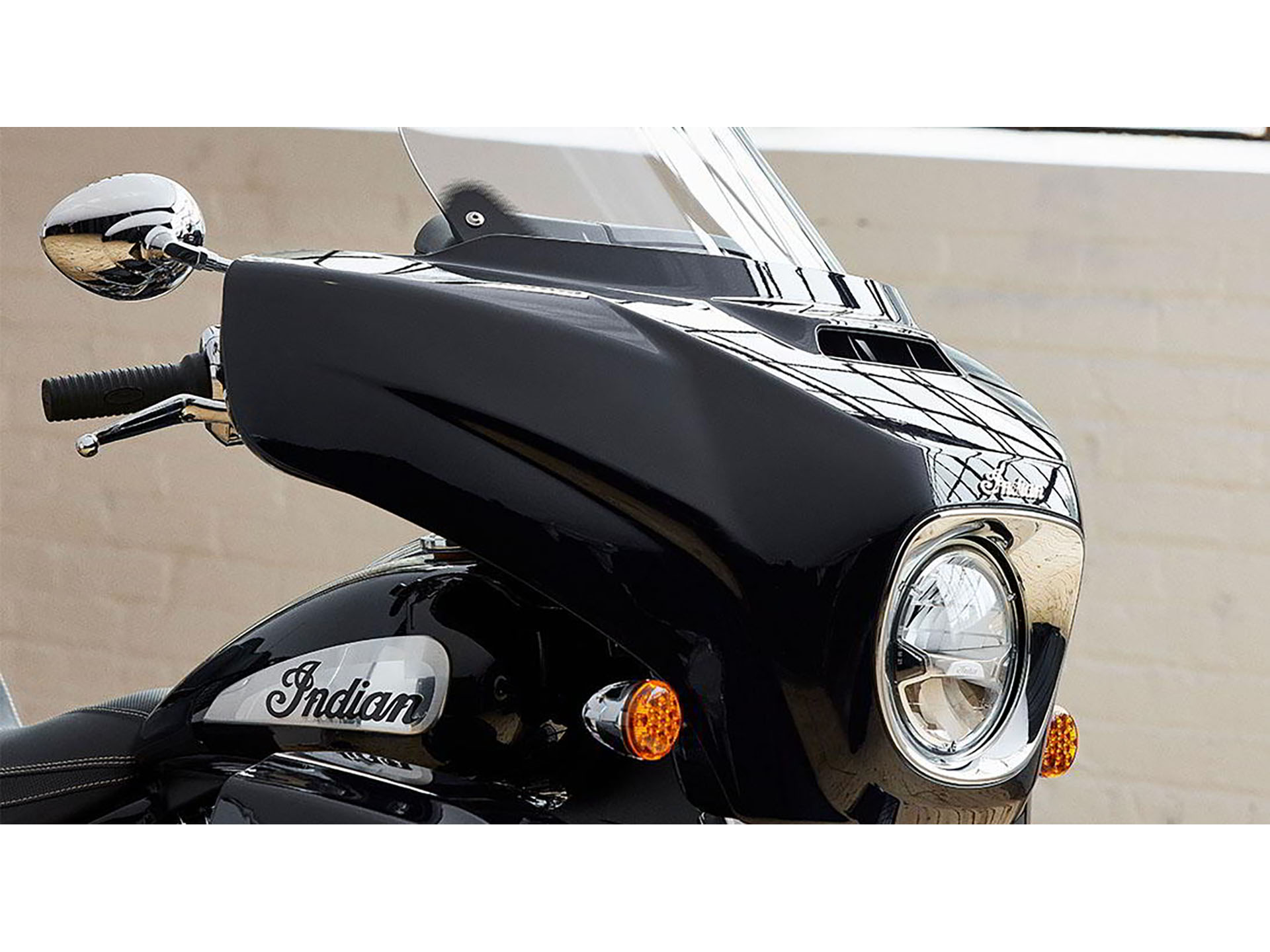 2024 Indian Motorcycle Roadmaster® Limited with PowerBand Audio Package in Jacksonville, Arkansas - Photo 14