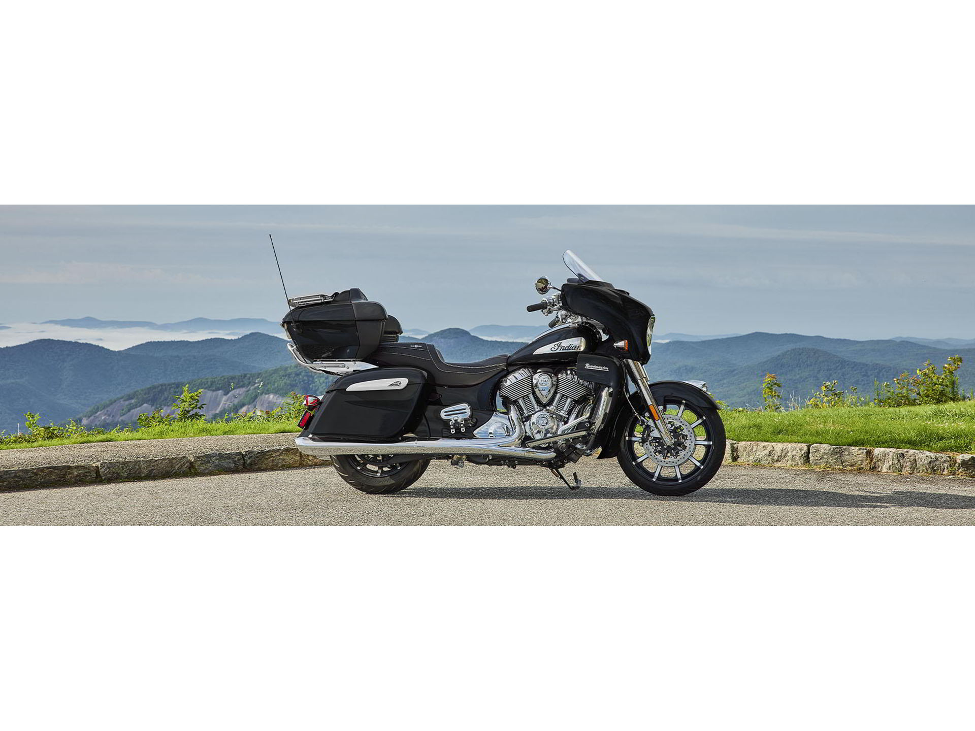 2024 Indian Motorcycle Roadmaster® Limited with PowerBand Audio Package in Jacksonville, Arkansas - Photo 19