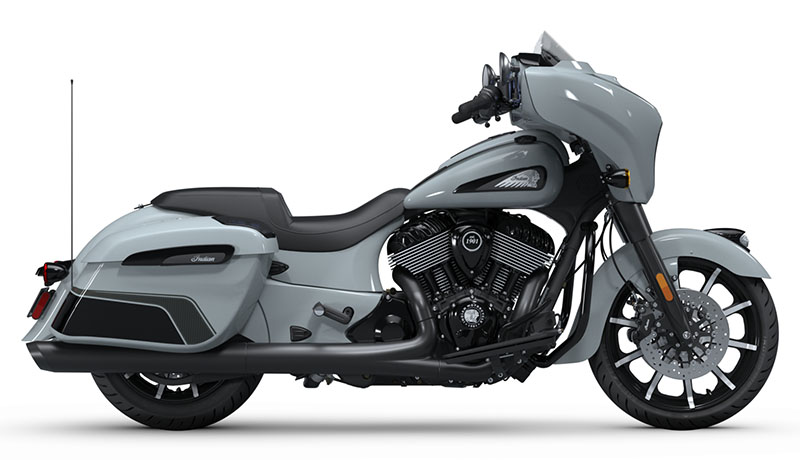 2025 Indian Motorcycle Chieftain® Dark Horse® with PowerBand Audio Package in Indianapolis, Indiana