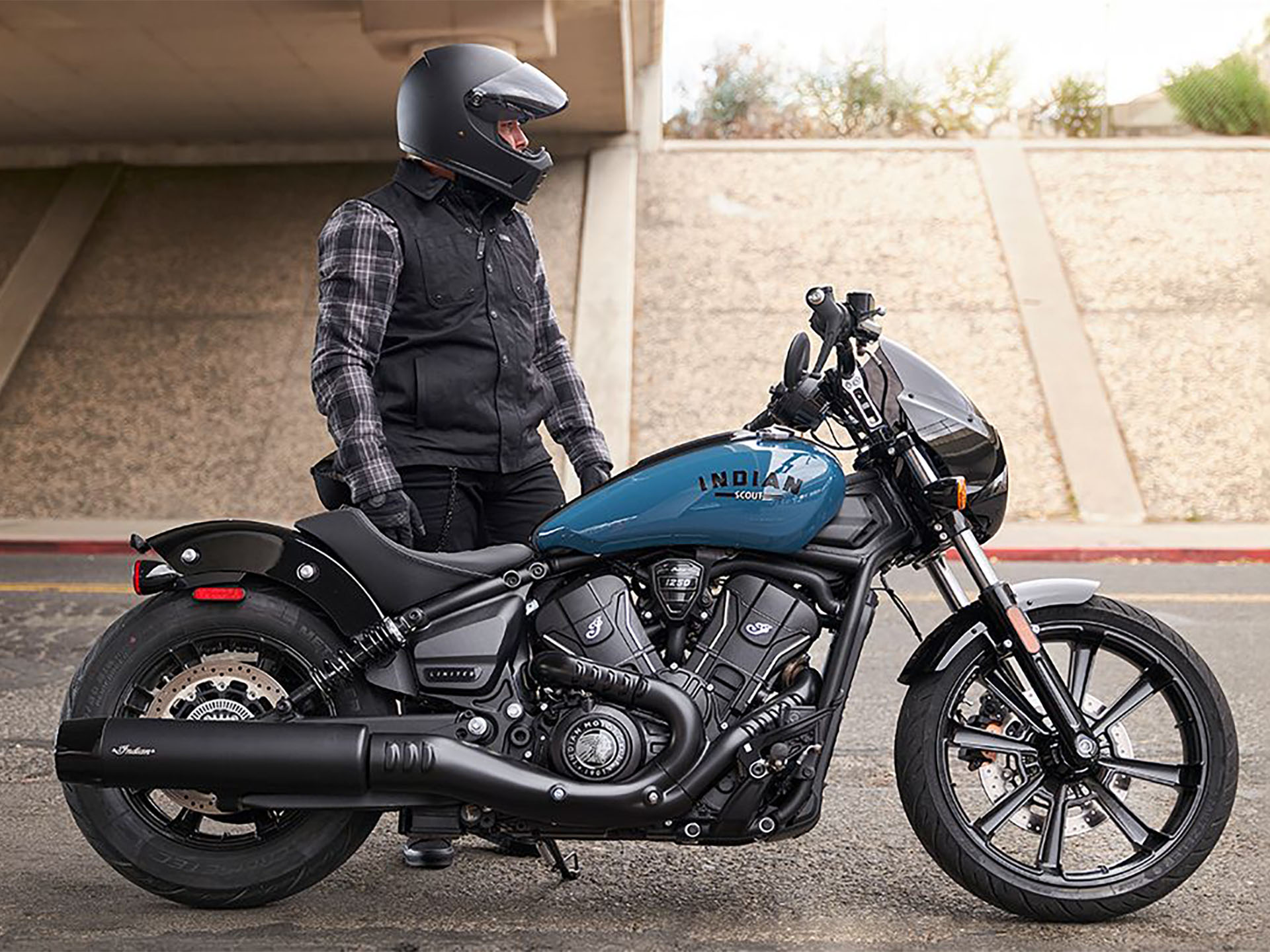 2025 Indian Motorcycle Sport Scout® Limited +Tech in Hollister, California - Photo 14