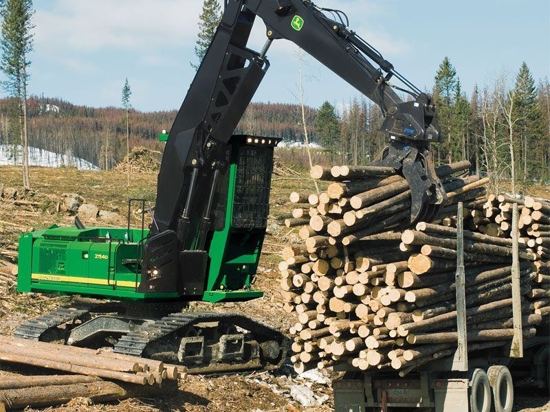 2014 John Deere 2154D Road Builder in Grand Rapids, Minnesota - Photo 1