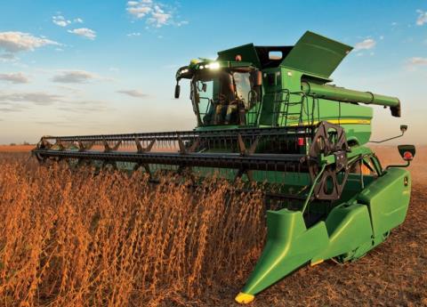 2015 John Deere S670 in Grand Rapids, Minnesota