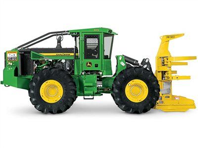 2015 John Deere 843L in Grand Rapids, Minnesota