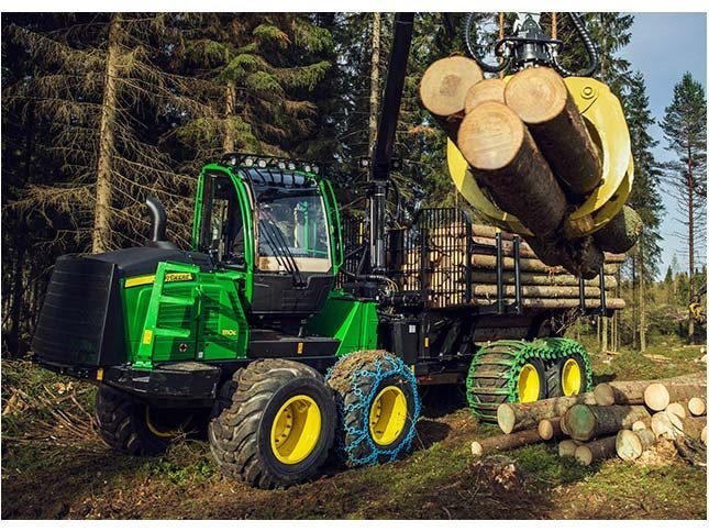 2015 John Deere 1110E in Grand Rapids, Minnesota
