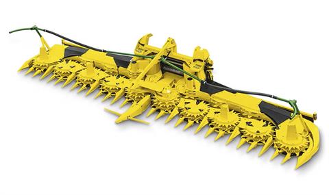 John Deere 690 in Grand Rapids, Minnesota