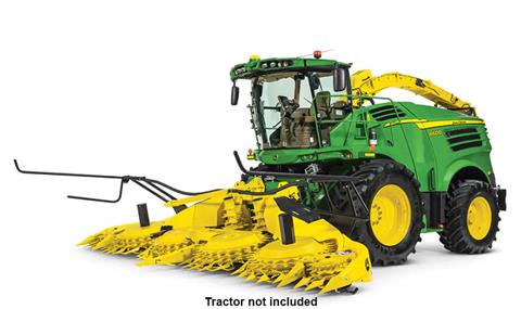 John Deere 770 in Grand Rapids, Minnesota