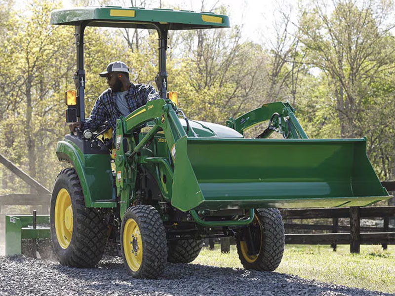 2024 John Deere 2032R in Grand Rapids, Minnesota - Photo 3