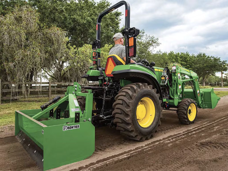 2024 John Deere 2038R in Grand Rapids, Minnesota - Photo 4