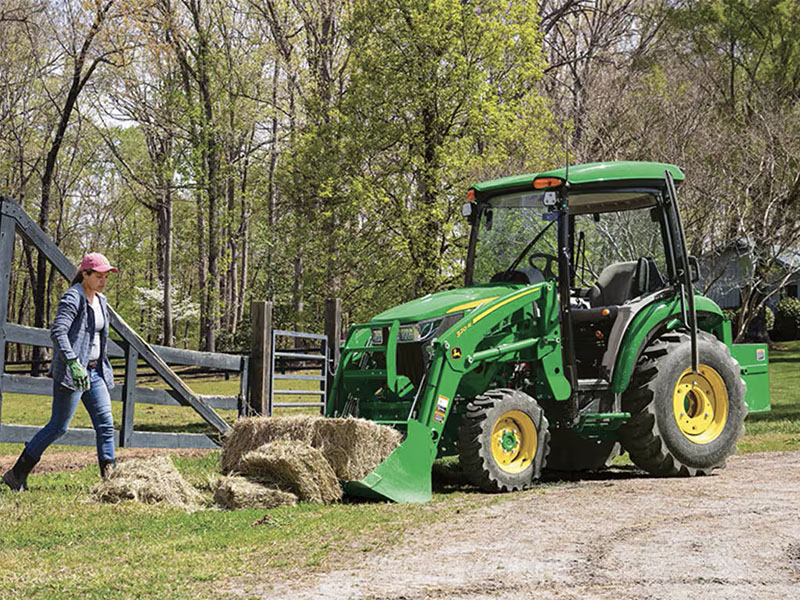 2024 John Deere 3046R Cab in Grand Rapids, Minnesota - Photo 2