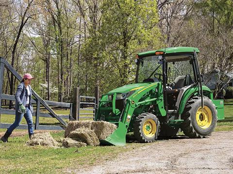 2024 John Deere 3046R Cab in Grand Rapids, Minnesota - Photo 2