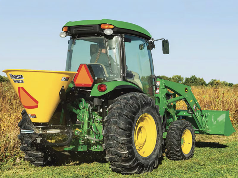 2024 John Deere 4066R Cab in Grand Rapids, Minnesota - Photo 2