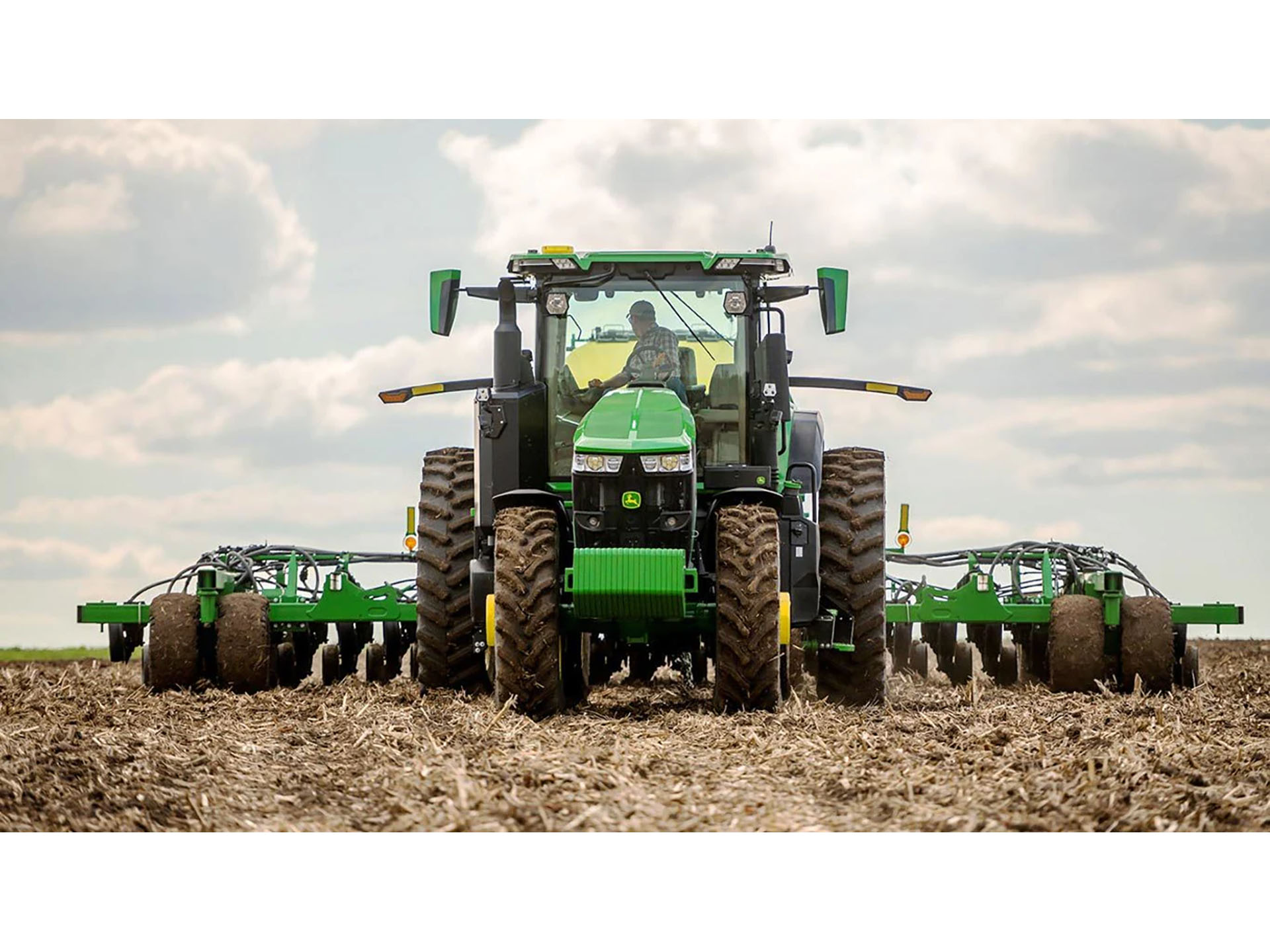 2024 John Deere 7R 250 w/o Receiver in Grand Rapids, Minnesota - Photo 2