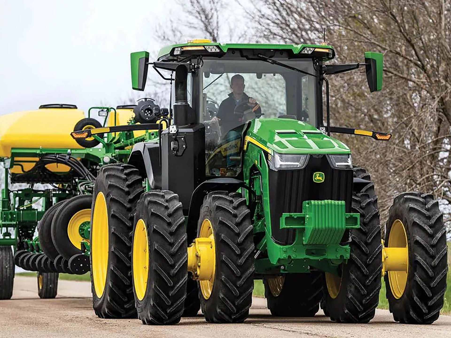 2024 John Deere 8R 340 w/o Receiver in Grand Rapids, Minnesota - Photo 2