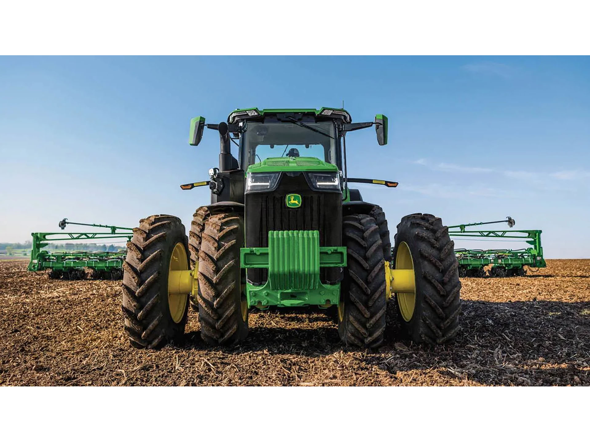 2024 John Deere 8R 370 w/o Receiver in Grand Rapids, Minnesota - Photo 2