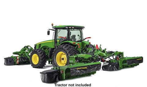John Deere R870R in Grand Rapids, Minnesota