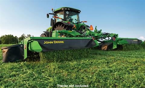 John Deere R950R in Grand Rapids, Minnesota