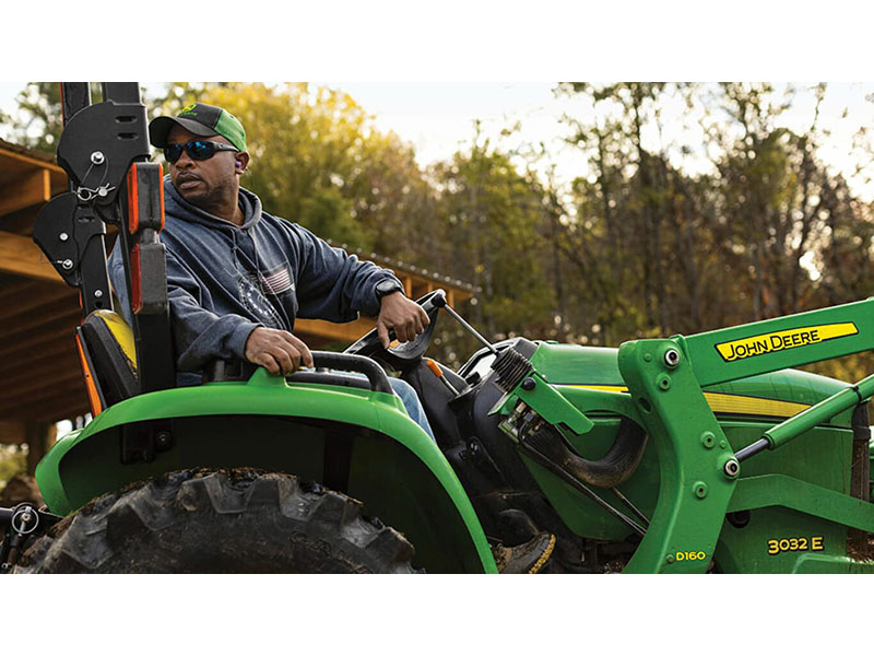 2025 John Deere 3032E in Grand Rapids, Minnesota - Photo 2