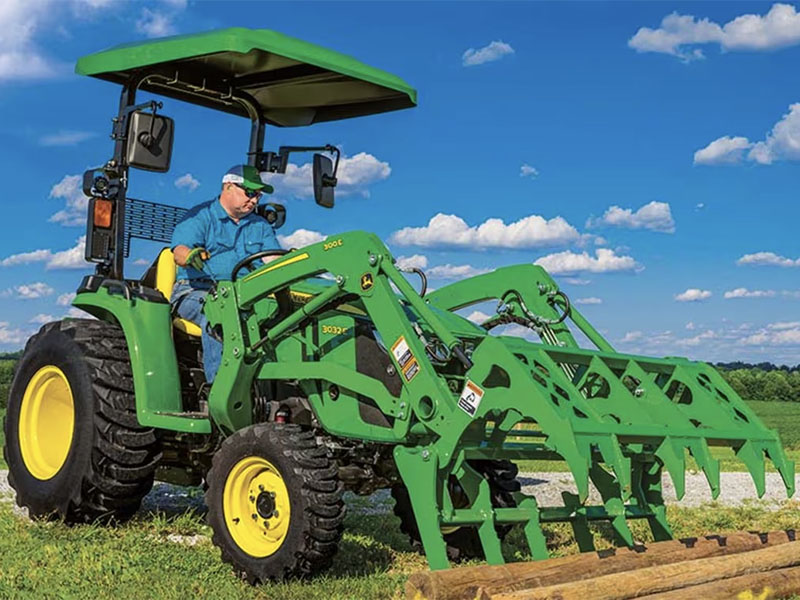 2025 John Deere 3032E in Grand Rapids, Minnesota - Photo 5