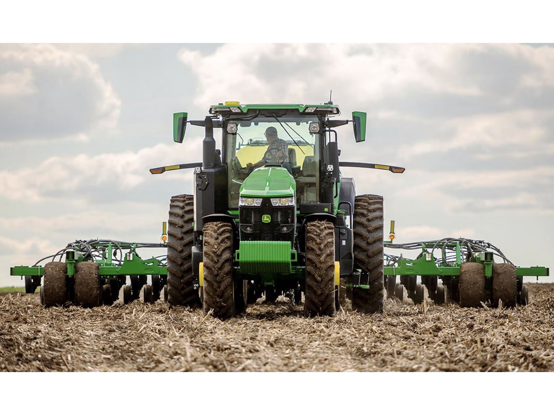 2025 John Deere 7R 250 w/o Receiver in Grand Rapids, Minnesota - Photo 2