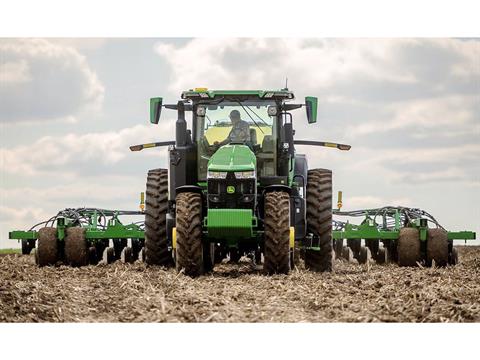 2025 John Deere 7R 250 w/o Receiver in Grand Rapids, Minnesota - Photo 2