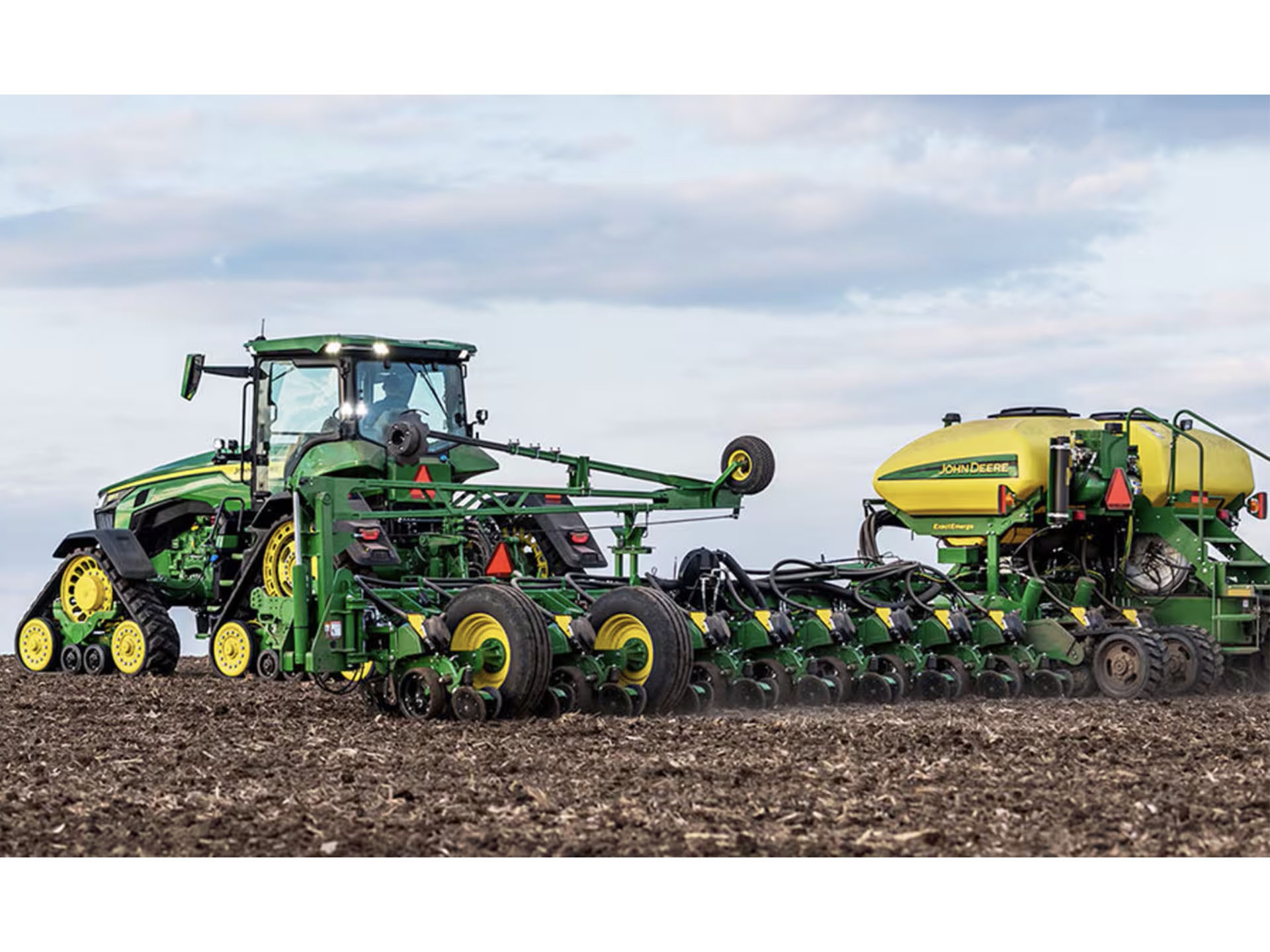 2025 John Deere 8RX 310 w/o Receiver in Grand Rapids, Minnesota - Photo 2