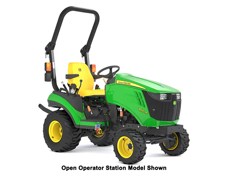 2025 John Deere 1025R Cab in Grand Rapids, Minnesota - Photo 2