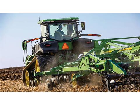 2025 John Deere 9RT 590 in Grand Rapids, Minnesota - Photo 2