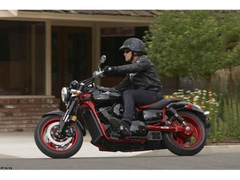 W1LD シャイ マットレッド / マットブラックリム Used 2008 Kawasaki Vulcan® 1600 Mean Streak® Metallic Diablo Black