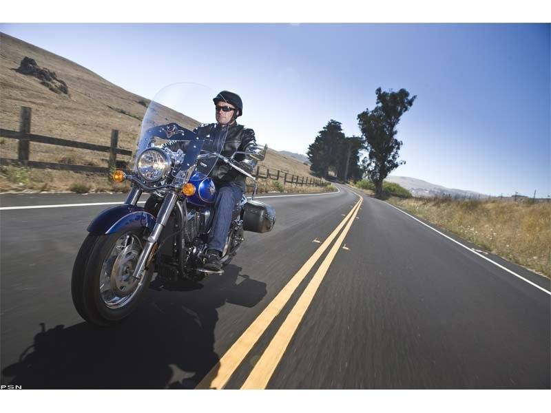 2011 Kawasaki Vulcan® 900 Classic LT in Tuscaloosa, Alabama - Photo 8
