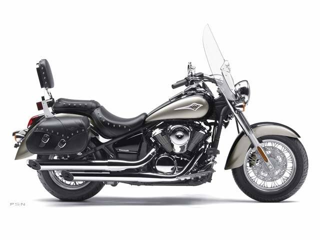 2011 Kawasaki Vulcan® 900 Classic LT in Tuscaloosa, Alabama - Photo 2