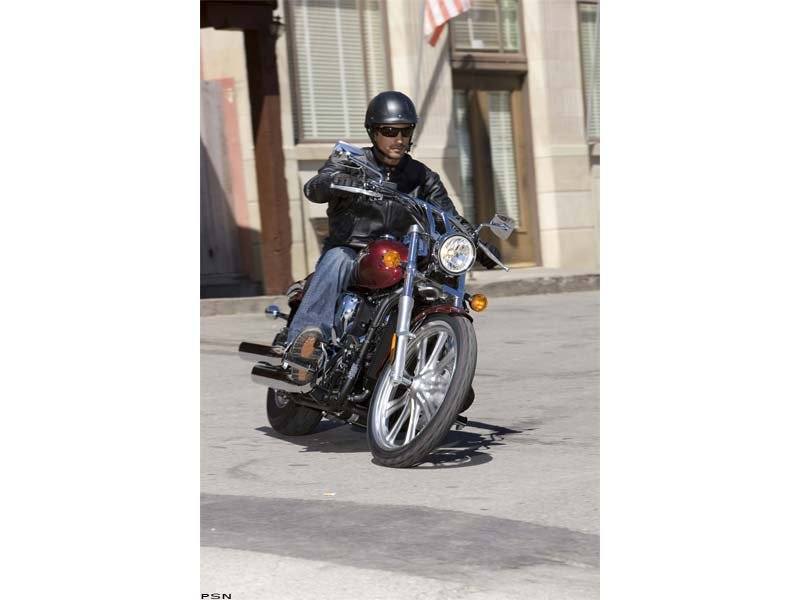 2011 Kawasaki Vulcan® 900 Custom in Tuscaloosa, Alabama - Photo 11