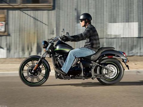 2013 Kawasaki Vulcan® 900 Custom in Foxboro, Massachusetts - Photo 10