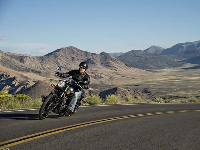 2013 Kawasaki Vulcan® 900 Custom 7