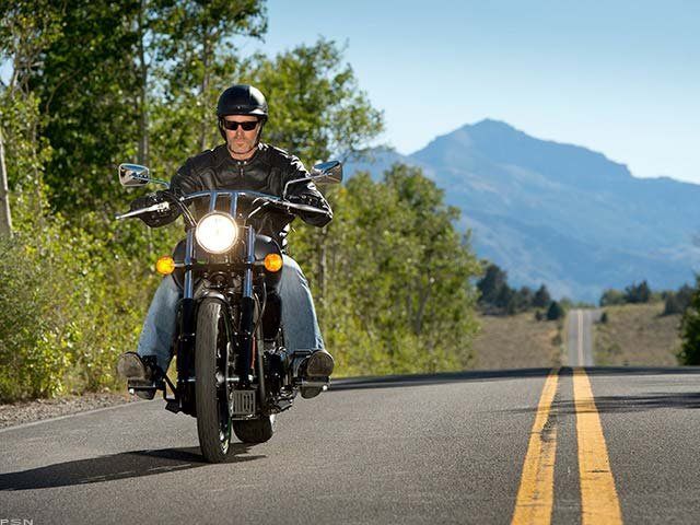2013 Kawasaki Vulcan® 900 Custom 6