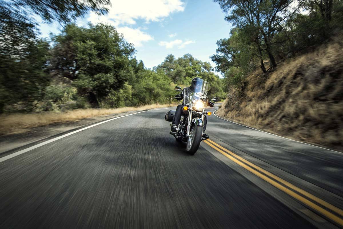 2015 Kawasaki Vulcan® 900 Classic LT in Yankton, South Dakota - Photo 21