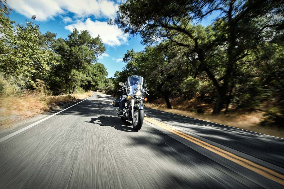 2015 Kawasaki Vulcan® 900 Classic LT in Yankton, South Dakota - Photo 30
