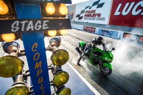 2015 Kawasaki Ninja® ZX™-14R ABS in Topeka, Kansas - Photo 24