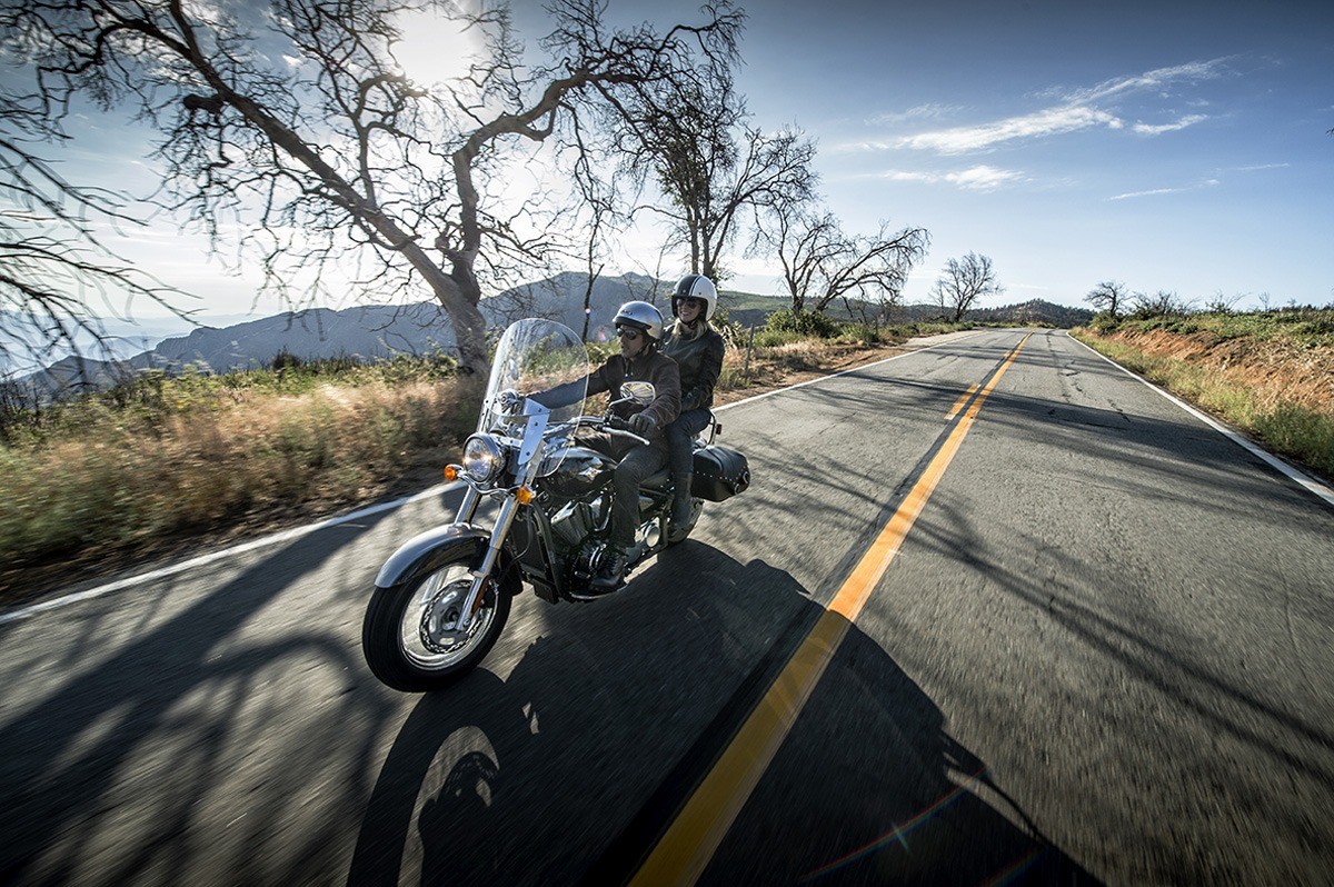 2016 Kawasaki Vulcan 900 Classic LT in Greenville, South Carolina - Photo 13