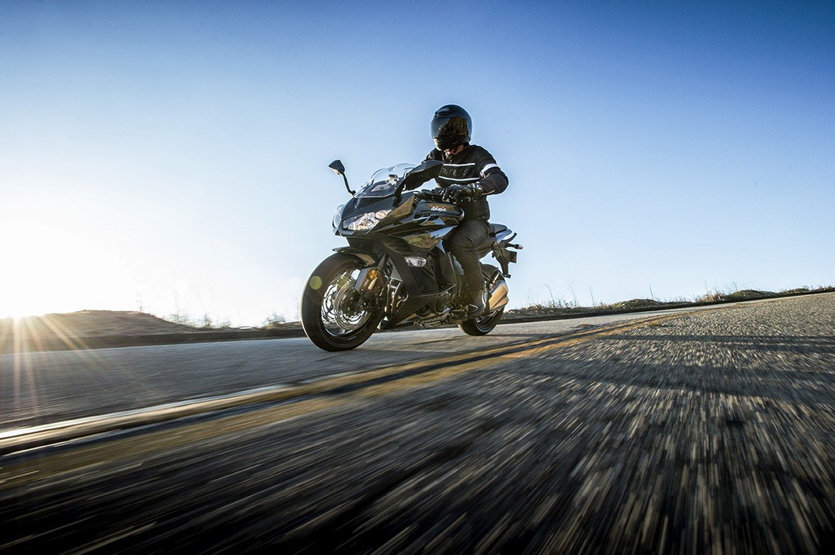 2016 Kawasaki Ninja 1000 ABS in Sacramento, California - Photo 32