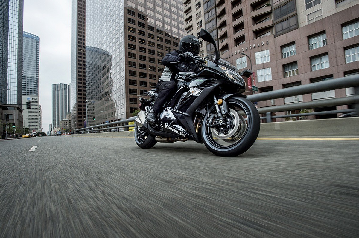 2016 Kawasaki Ninja 1000 ABS in Sacramento, California - Photo 34