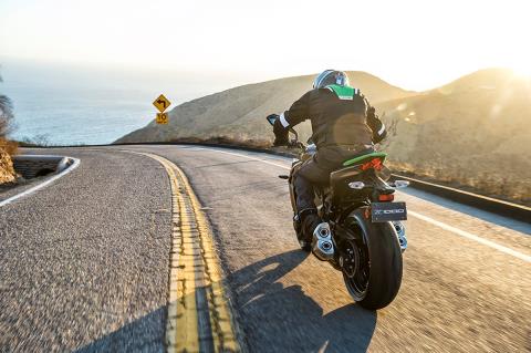 2016 Kawasaki Z1000 ABS in San Antonio, Texas - Photo 22
