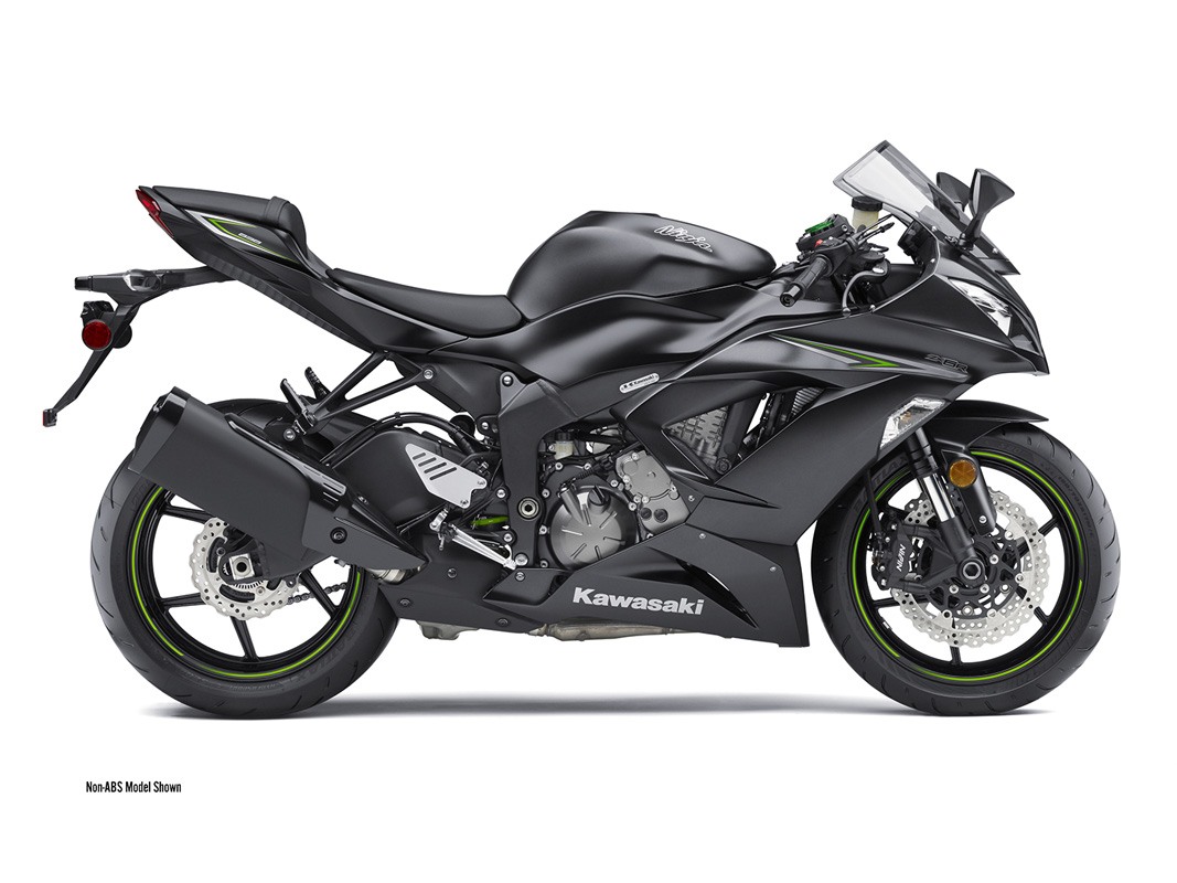 乃木選 2016 MAY Used 2016 Kawasaki Ninja ZX-6R Metallic Matte Carbon Gray / Flat