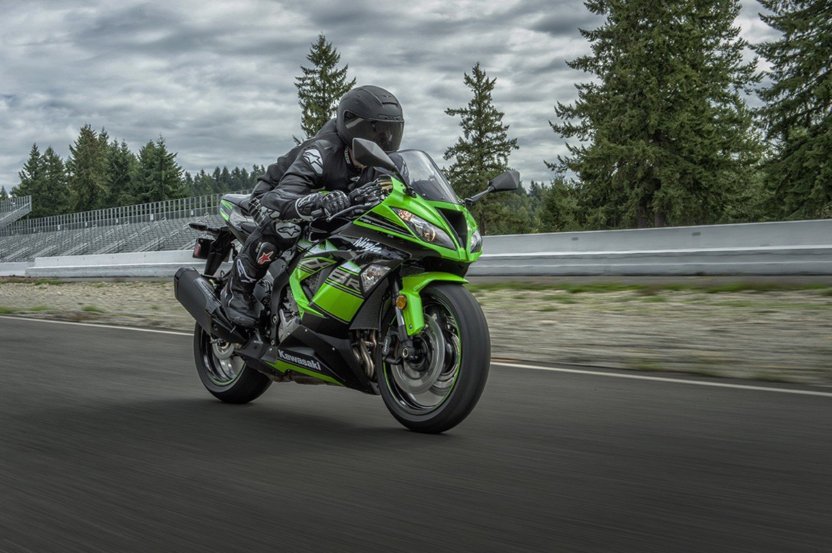 Certified Pre-Owned 2016 Kawasaki Ninja ZX-6R ABS KRT Edition