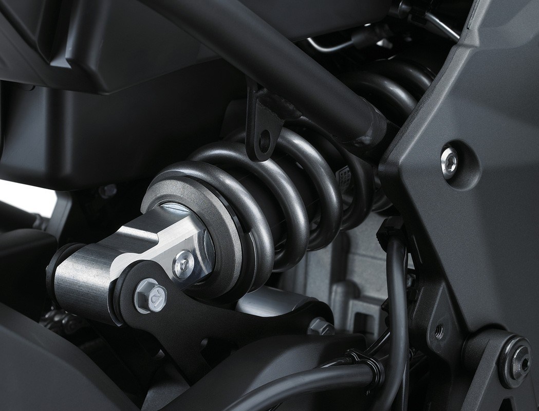 2016 Kawasaki Versys 1000 LT in Eugene, Oregon - Photo 13