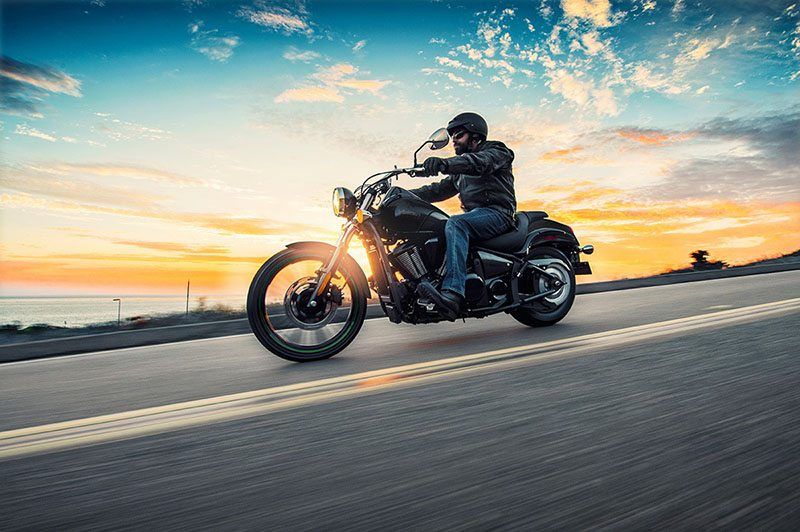 2017 Kawasaki Vulcan 900 Custom 4